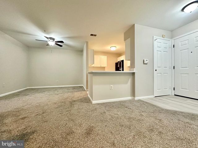 6105 WIGMORE LN #F, Alexandria, VA 22315