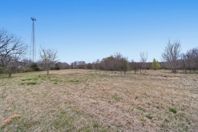 1300 W 3rd Street, Okmulgee, OK 74447