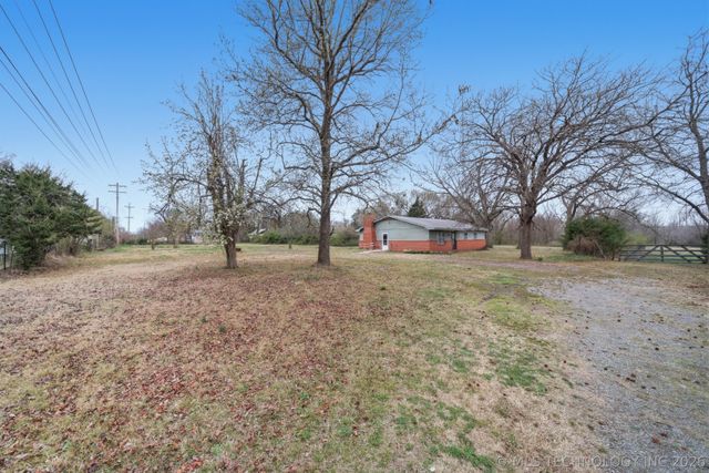 1300 W 3rd Street, Okmulgee, OK 74447