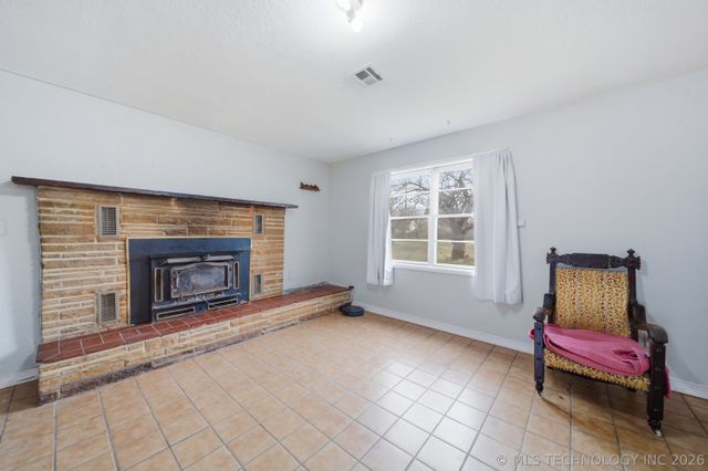 1300 W 3rd Street, Okmulgee, OK 74447