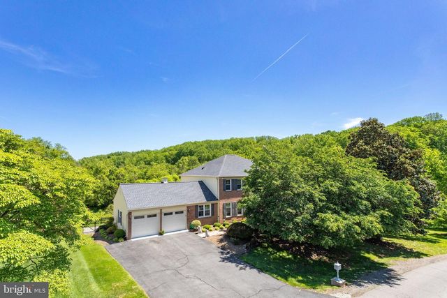 1435 ROSEWOOD HILL DR, Vienna, VA 22182