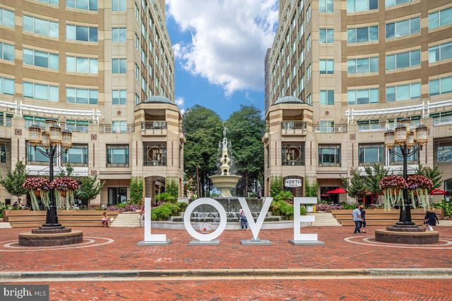 1435 ROSEWOOD HILL DR, Vienna, VA 22182