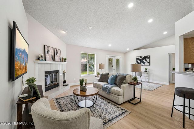 342 WILDBERRY Court, Orange Park, FL 32073