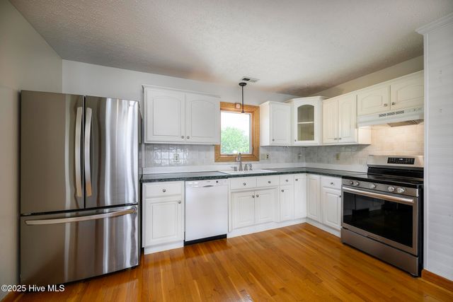 42 Eastern Shore Townhouses, Bridgeton, NC 28519