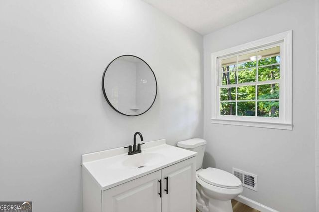 2922 Laura Lane, Lithia Springs, GA 30122