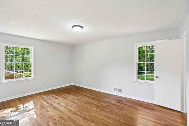 2922 Laura Lane, Lithia Springs, GA 30122