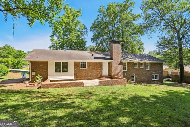 2922 Laura Lane, Lithia Springs, GA 30122