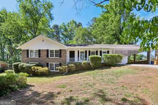 2922 Laura Lane, Lithia Springs, GA 30122