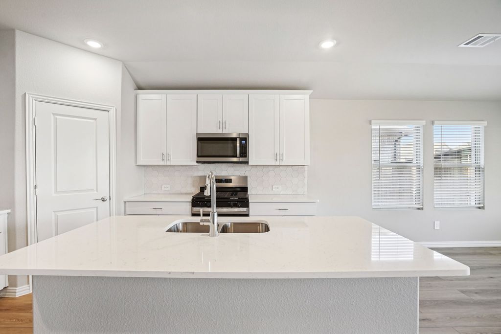 3029 Texoma Boulevard, Farmersville, TX 75442