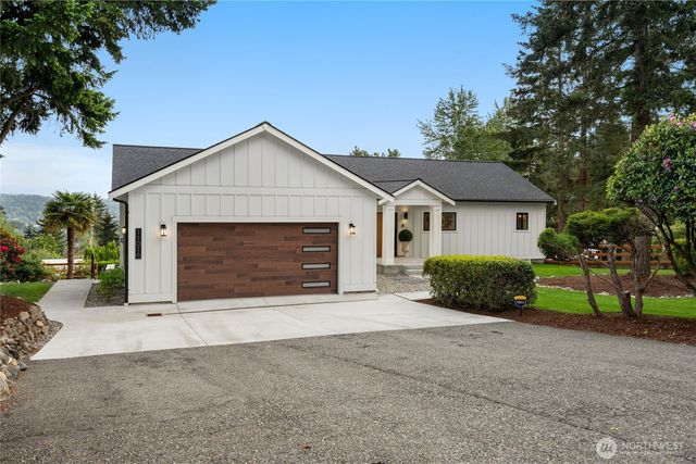 11016 46th Street E, Edgewood, WA 98372