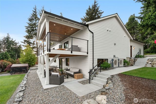11016 46th Street E, Edgewood, WA 98372