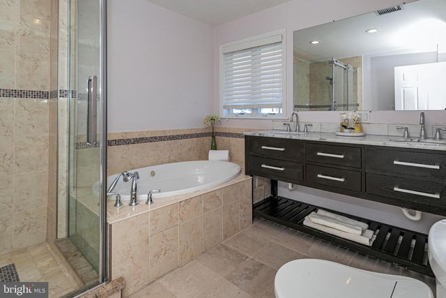 27 MARKHAM RD, Princeton, NJ 08540