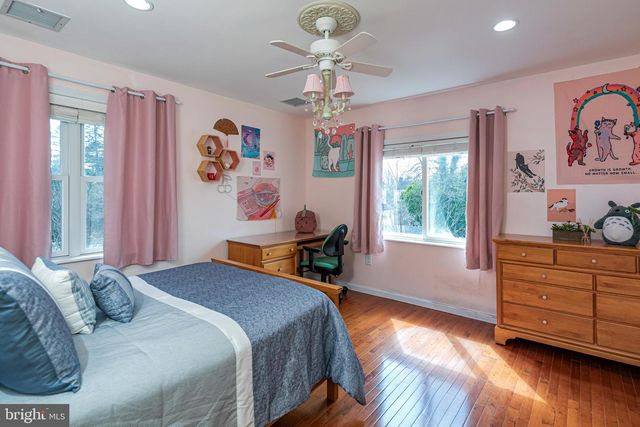 27 MARKHAM RD, Princeton, NJ 08540