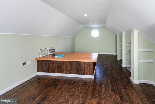 27 MARKHAM RD, Princeton, NJ 08540