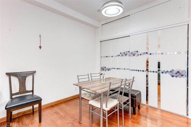 533 S St Andrews Place 104, Los Angeles, CA 90020