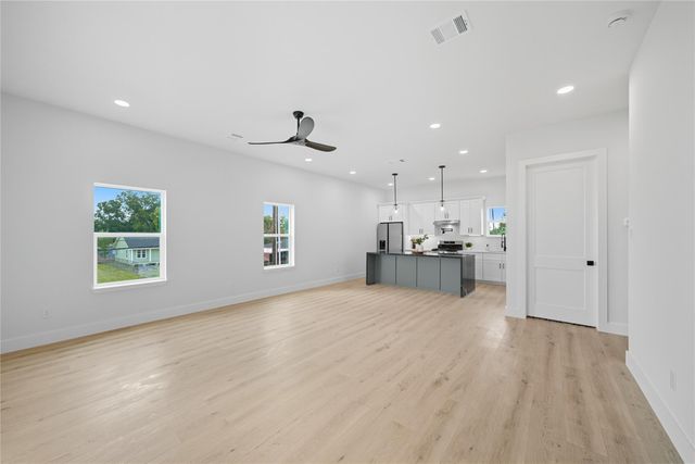 4749 Wilmington Street C, Houston, TX 77033