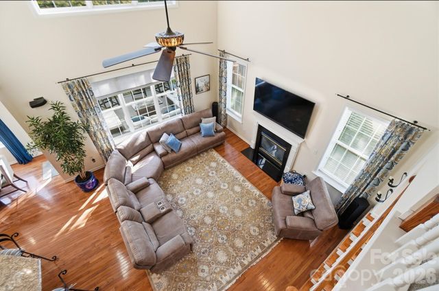 6712 Old Persimmon Drive, Charlotte, NC 28227