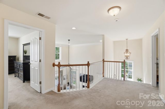 6712 Old Persimmon Drive, Charlotte, NC 28227