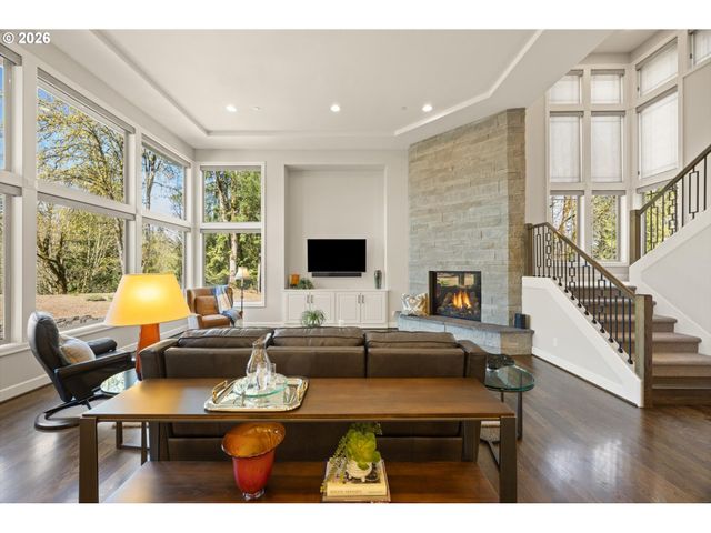 18421 Sw SALMONBERRY Dr, Sherwood, OR 97140