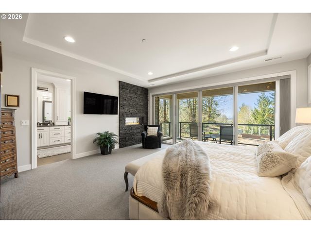 18421 Sw SALMONBERRY Dr, Sherwood, OR 97140