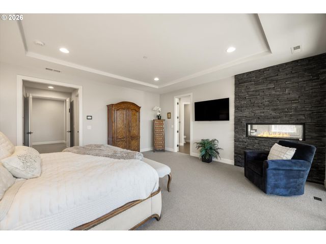 18421 Sw SALMONBERRY Dr, Sherwood, OR 97140