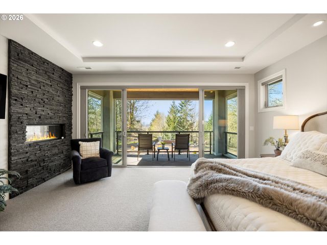 18421 Sw SALMONBERRY Dr, Sherwood, OR 97140