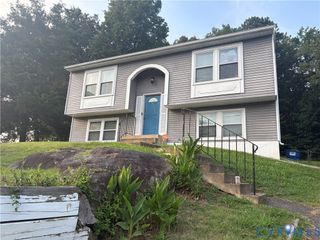 5616 Heatherhill Dr, Chesterfield, VA 23234