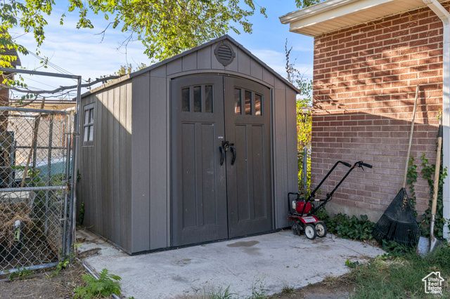 169 W 400 N, Clearfield, UT 84015