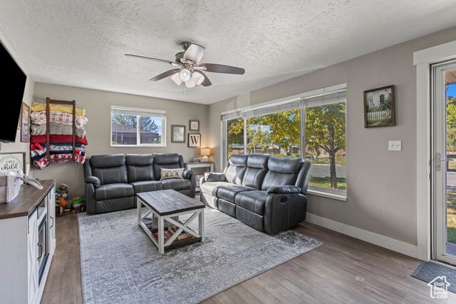 169 W 400 N, Clearfield, UT 84015