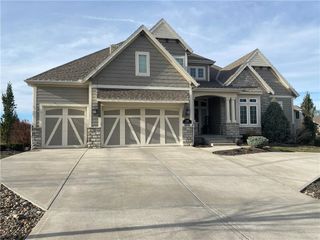 9382 Brownridge Street, Lenexa, KS 66220