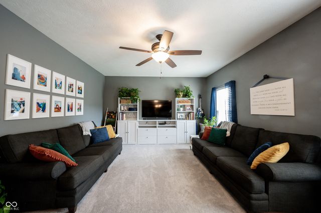 11125 Long Lake Lane, Fishers, IN 46037