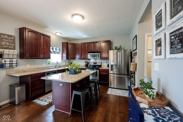 11125 Long Lake Lane, Fishers, IN 46037