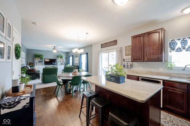 11125 Long Lake Lane, Fishers, IN 46037