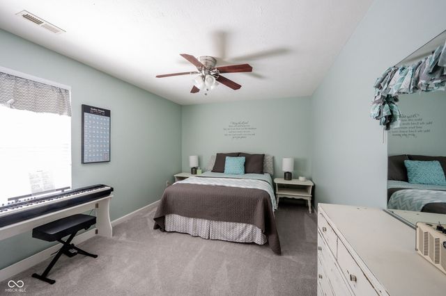 11125 Long Lake Lane, Fishers, IN 46037