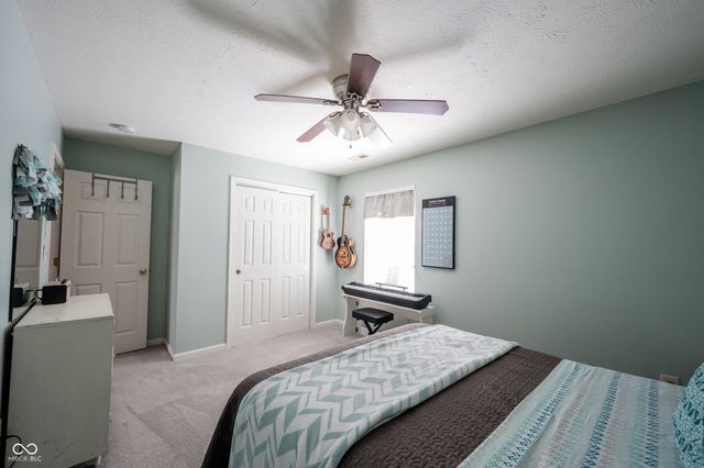 11125 Long Lake Lane, Fishers, IN 46037