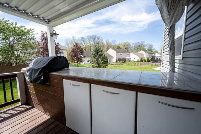 11125 Long Lake Lane, Fishers, IN 46037