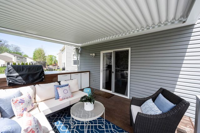 11125 Long Lake Lane, Fishers, IN 46037