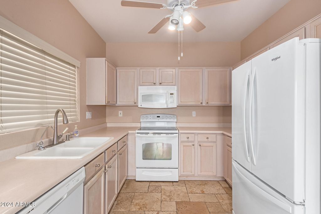 15324 W ARZON Way, Sun City West, AZ 85375 — photo 3