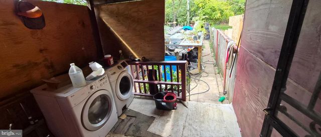 1806 AIKEN ST, Baltimore, MD 21213