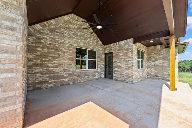 201 Canyon Creek Lane, Guthrie, OK 73044