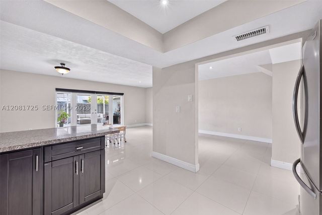 6965 W 2nd Way, Hialeah, FL 33014