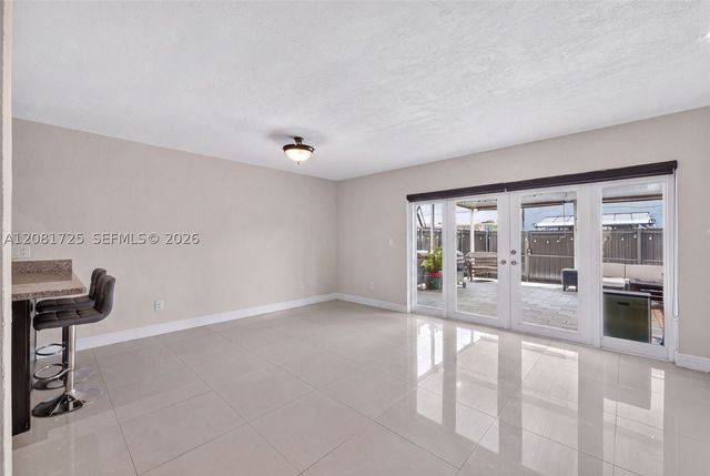 6965 W 2nd Way, Hialeah, FL 33014