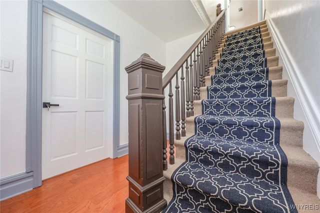 30 Glenwood Avenue, Buffalo, NY 14209