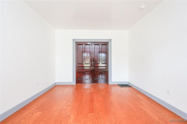 30 Glenwood Avenue, Buffalo, NY 14209