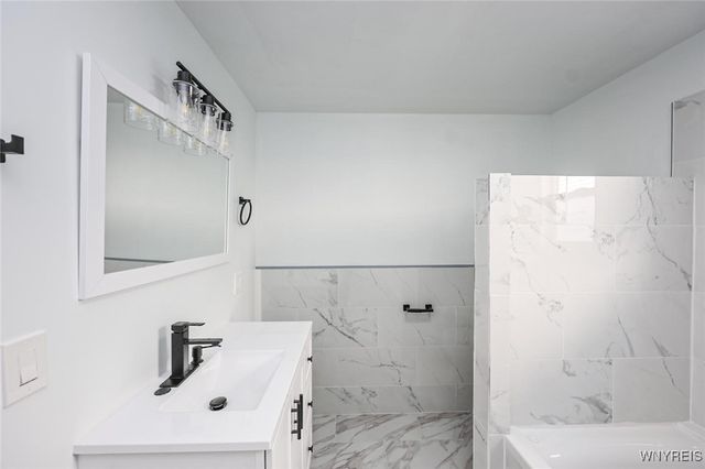 30 Glenwood Avenue, Buffalo, NY 14209