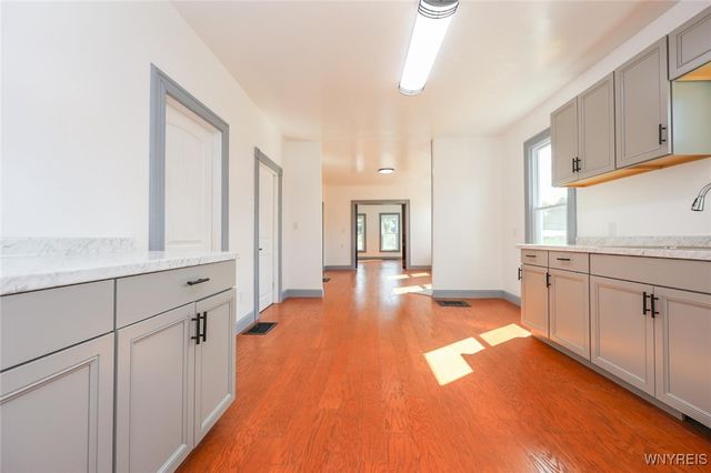 30 Glenwood Avenue, Buffalo, NY 14209