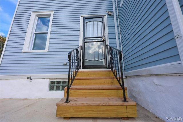 30 Glenwood Avenue, Buffalo, NY 14209