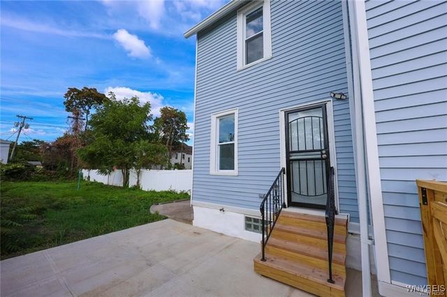 30 Glenwood Avenue, Buffalo, NY 14209