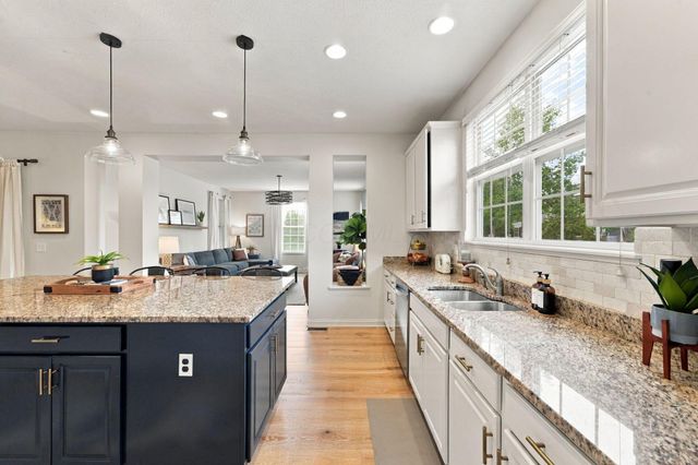 7123 Glacier Ridge Boulevard, Dublin, OH 43017