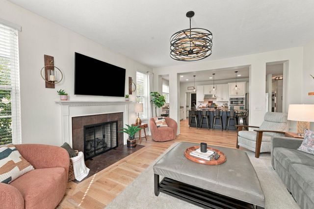 7123 Glacier Ridge Boulevard, Dublin, OH 43017